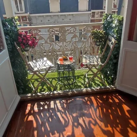 Seven Malo Penthouse Apartment